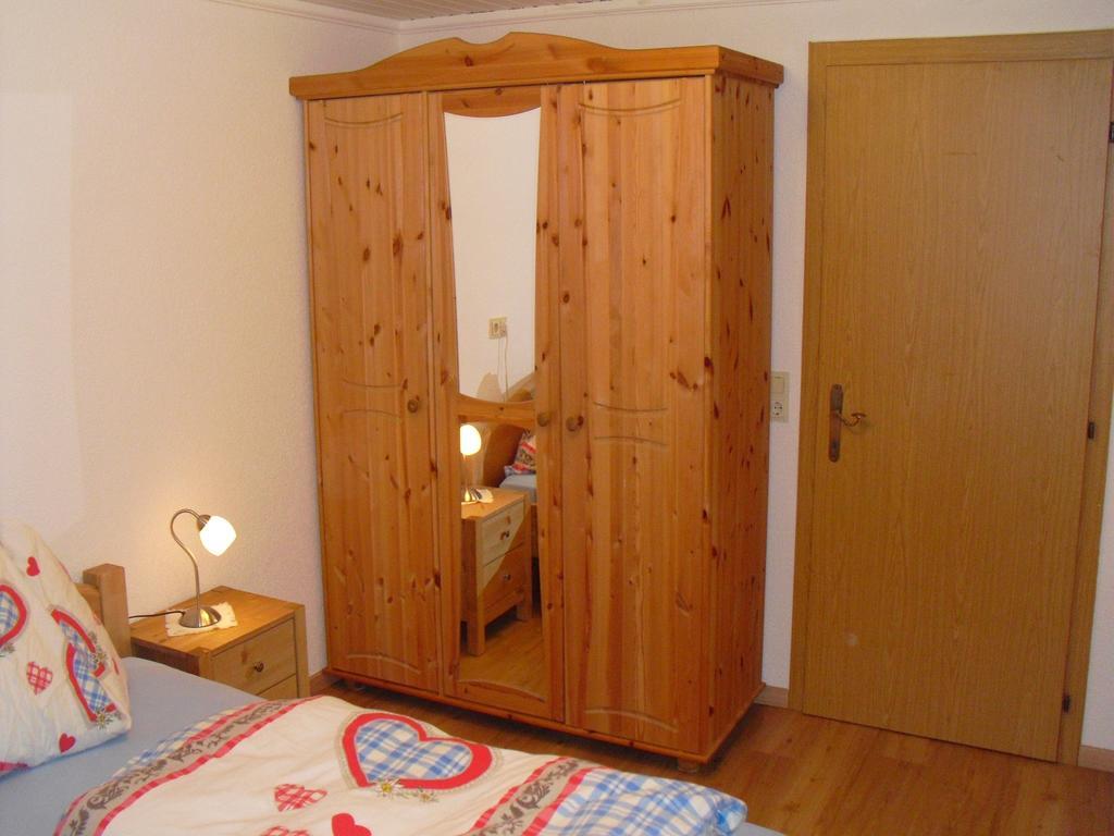 Haus Gruenbacher Лиенц Екстериор снимка